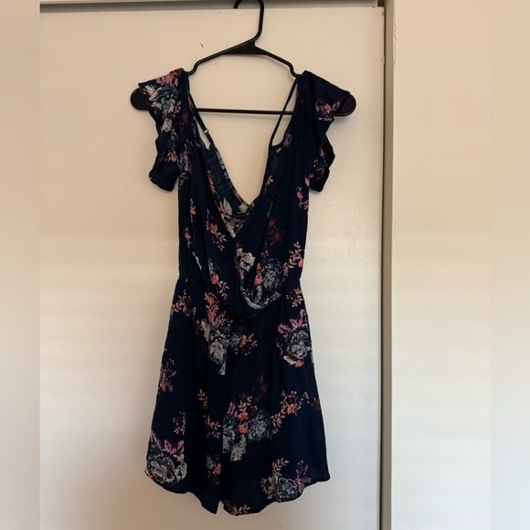 Womens beautiful summer romper - Picture 4 of 4